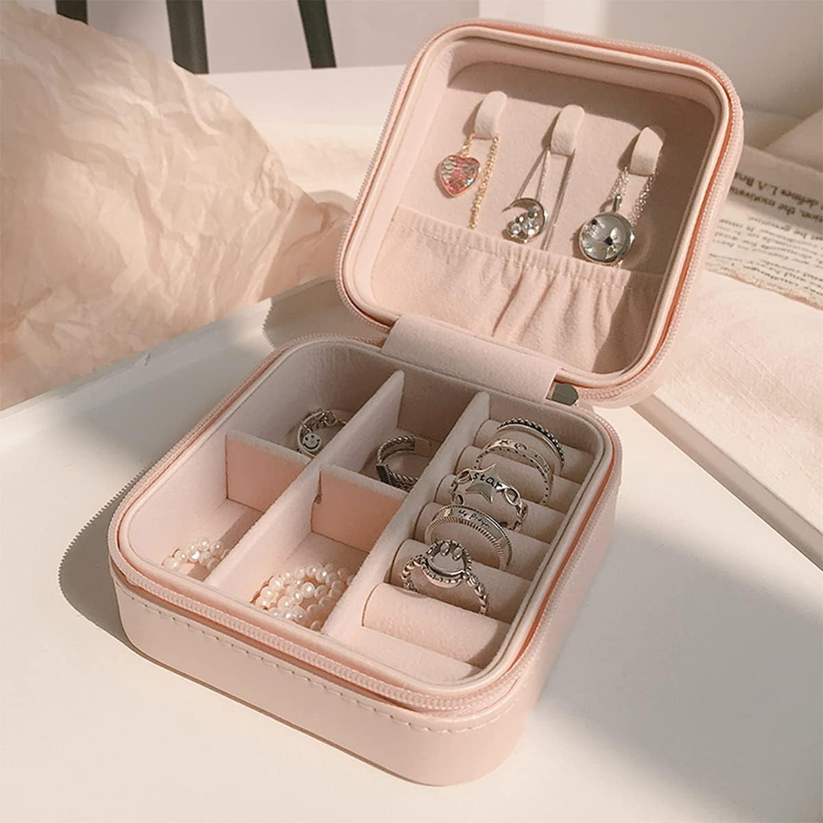 Travel Jewelry Box, Lightweight and Easy to Carry Small Jewelry Box for Earrings Rings Necklace Bracelet, Travel Jewelry Case for Women Girls, Jewelry Travel Organizer for Gifts (Pink)