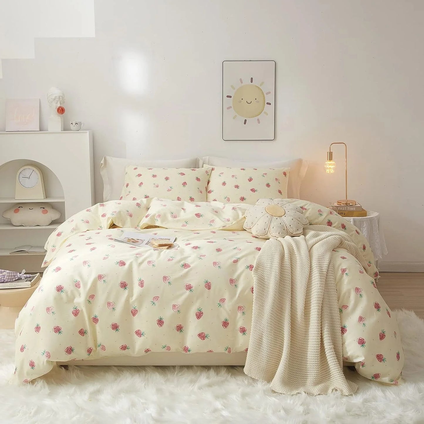3 Pieces Girl Strawberry Duvet Cover Soft Kawaii Strawberry Bedding Sets Cream White Comforter Cover,Queen Size