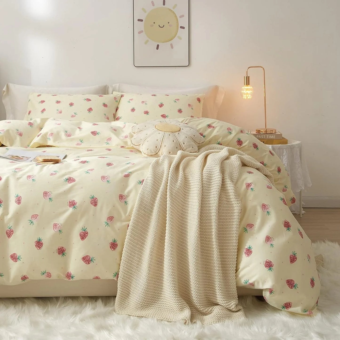 3 Pieces Girl Strawberry Duvet Cover Soft Kawaii Strawberry Bedding Sets Cream White Comforter Cover,Queen Size